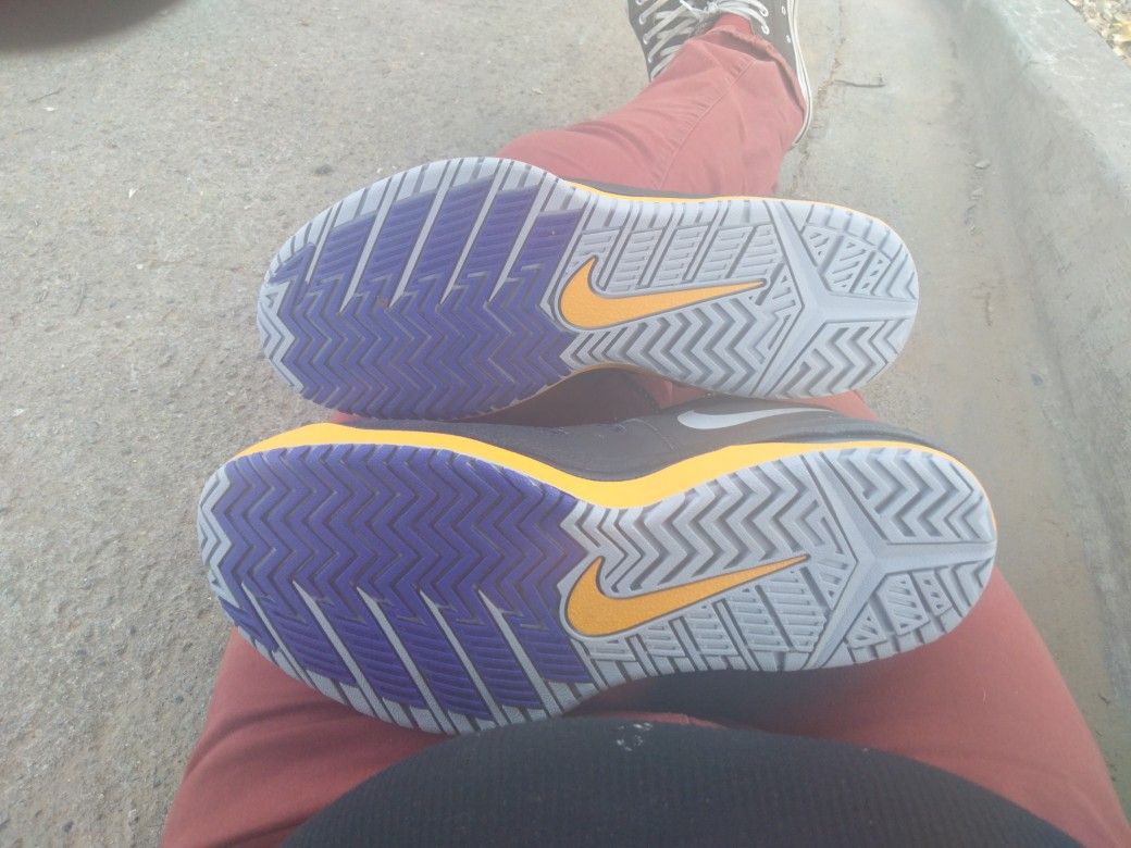 Nike Air Max Dominate