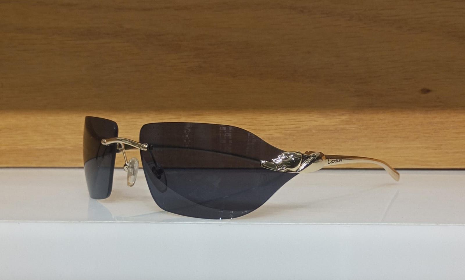 Cartier Panther Sunglasses Gold Temple Rimless Wrap Black Gradient Lens