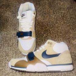 Nike Cross Trainer, Size 9 Men