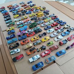 Hot Wheels, Matchbox, Etc , Lot Of 100 Cars 1/64 Scale