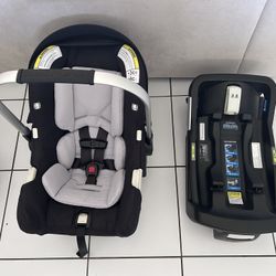 Stokke Car seat with stroller attachment 