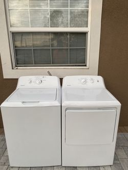Hotpoint XL Washer And Dryer Set (30 Day Warranty)