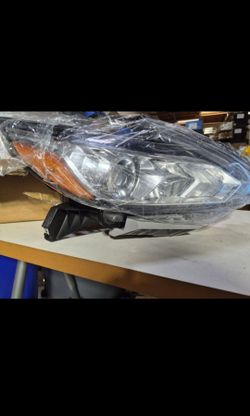 Nissan Altima 2016-2018 Car Headlights Headlamp, passenger side