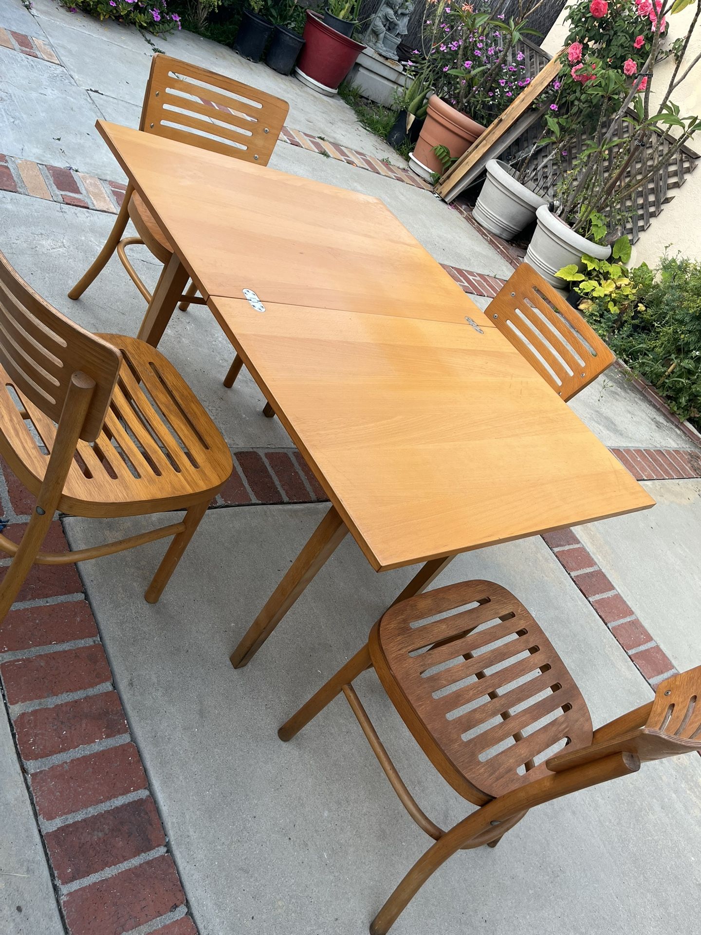 Mesa De Madera