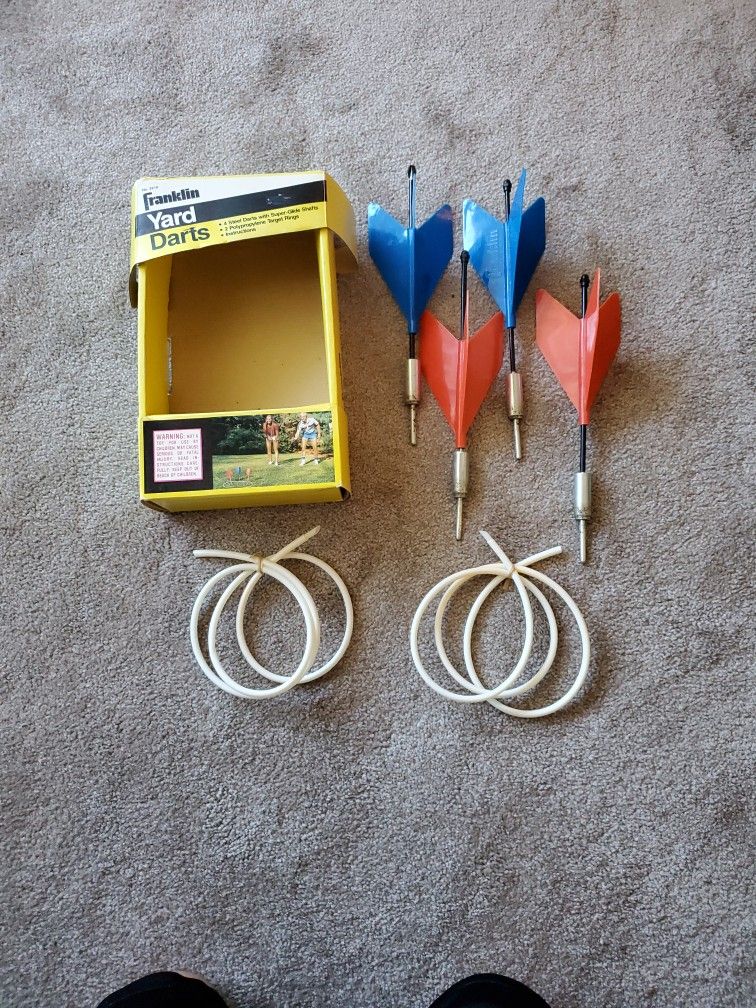 Vintage Franklin Yard Darts