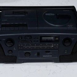 Magnavox Boombox CD Cassette Tape Player Stereo Radio