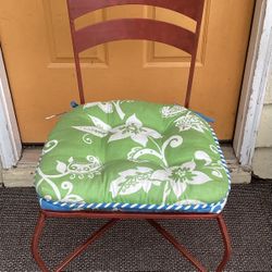 Red Iron Metal Chair Sturdy Excellent Condition And Cleaned Washed Cushion Reversible Blue Or Green