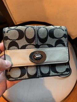 Brand new Coach Purse 100% authentic Color Blue/Gray