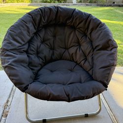 Black Saucer Chair