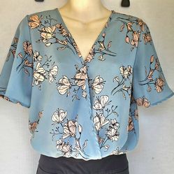 Ladies Floral Blouse