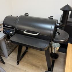 Brand New Pellet Grill & Digital Control – Never Used