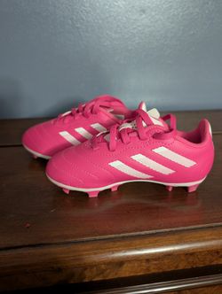 Kids Cleats