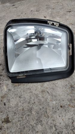 Fog light Dodge Ram
