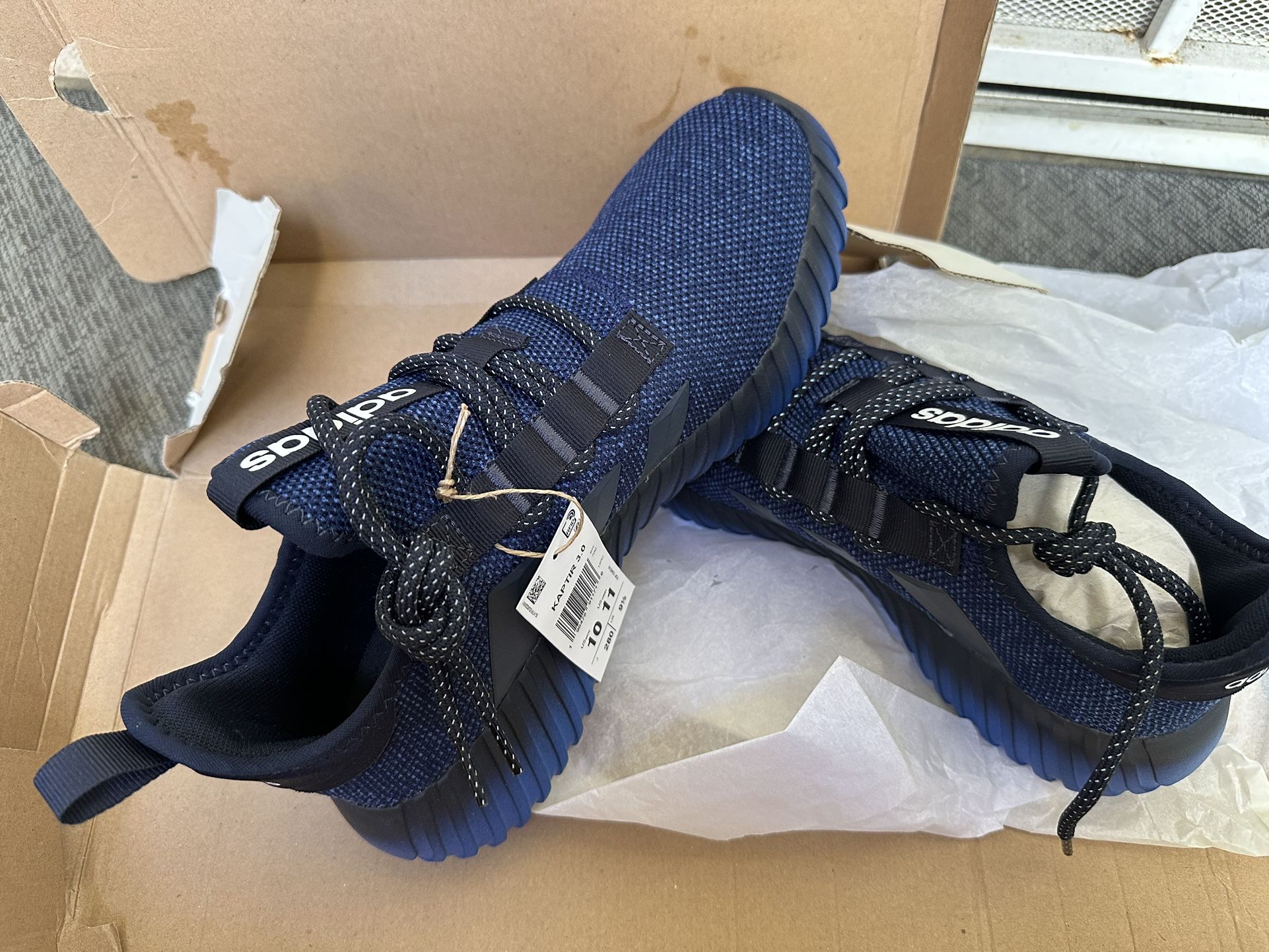 Men Shoes Sneakers Adidas Kaptir Size 10
