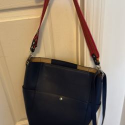 Blue Crossbody Bag w/patterned strap