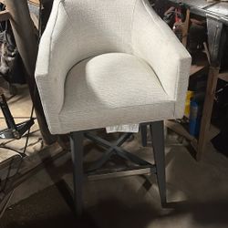 Vanguard Furniture, Tall Accent Chair