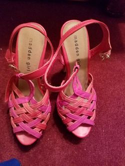 Womens heels size 6