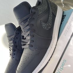 Air Jordan 1 Low SE Men's Shoes