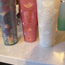 starbucks cups 