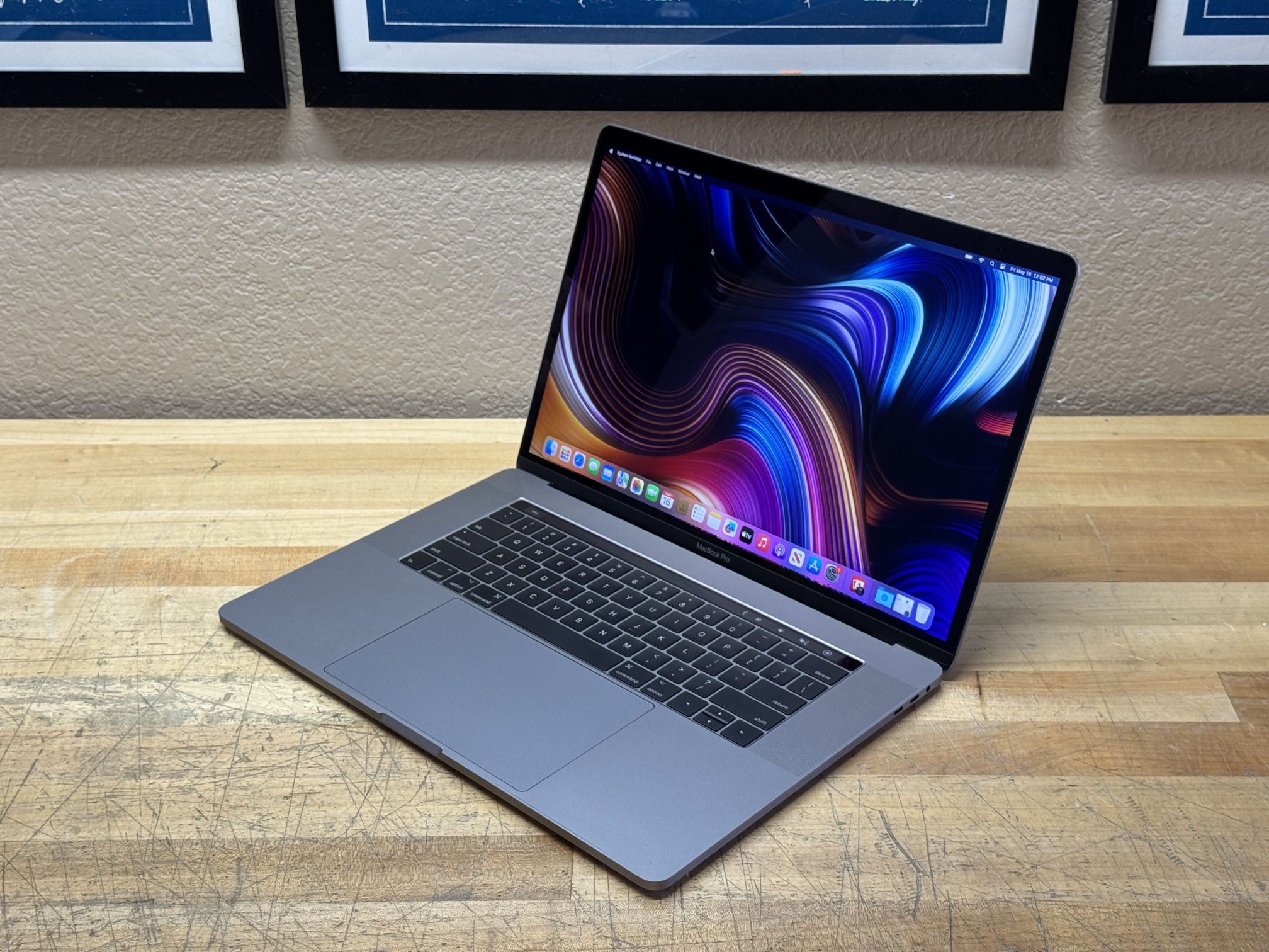2017 15” MacBook Pro - 2.8 GHz i7 - 16GB - 256GB Storage