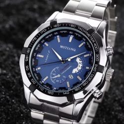 Luxury Stainless Steel Chronograph Watch – Sport & Elegant Style