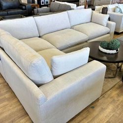 ELYZA 5 PIECE SECTIONAL