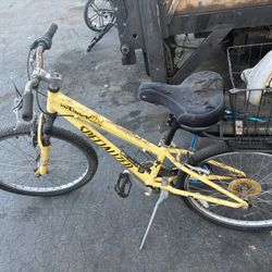 Specialized Hotrock 24,