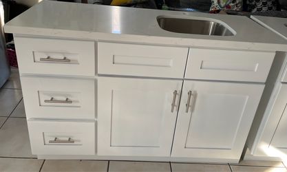 New studio kitchen