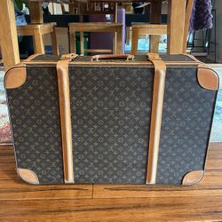 Vintage Louis Vuiton Straton 60 Luggage