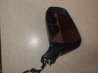 DRIVER'S SIDE MIRROR TOYOTA RAV4