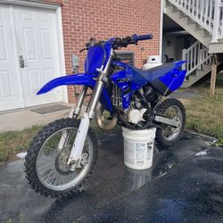 2010 Yz 85 