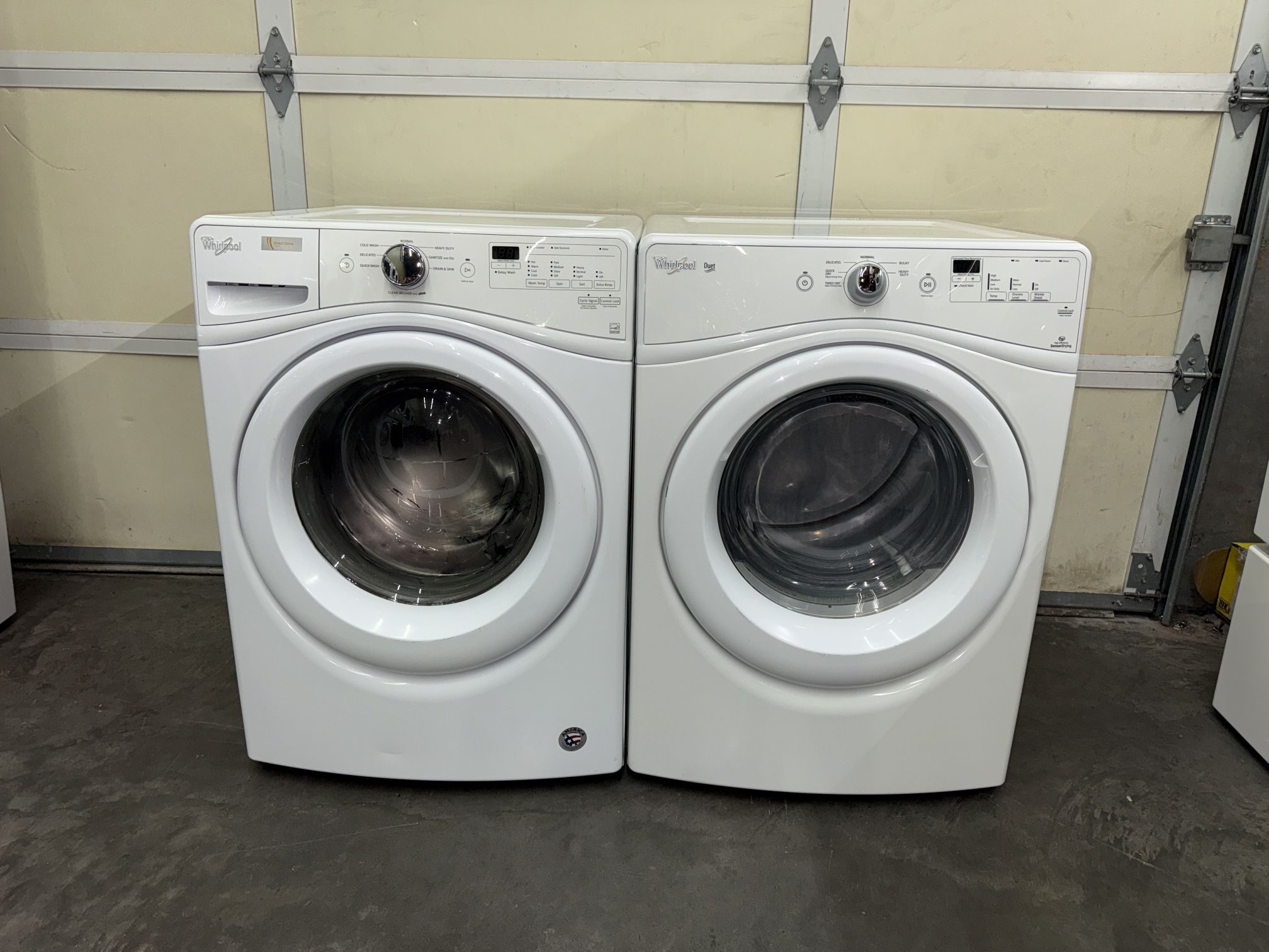 WHIRLPOOL XL CAPACITY ELECTRIC WASHER & DRYER