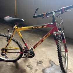 Royce Union MX5600 bicycle.