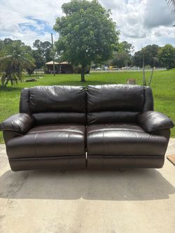 Couch, brown recliners