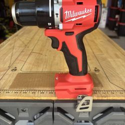 Milwaukee 1/2 Hammer Drill/Driver