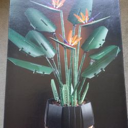 Lego Bird of Paradise Brand New In The Box Sealed On It