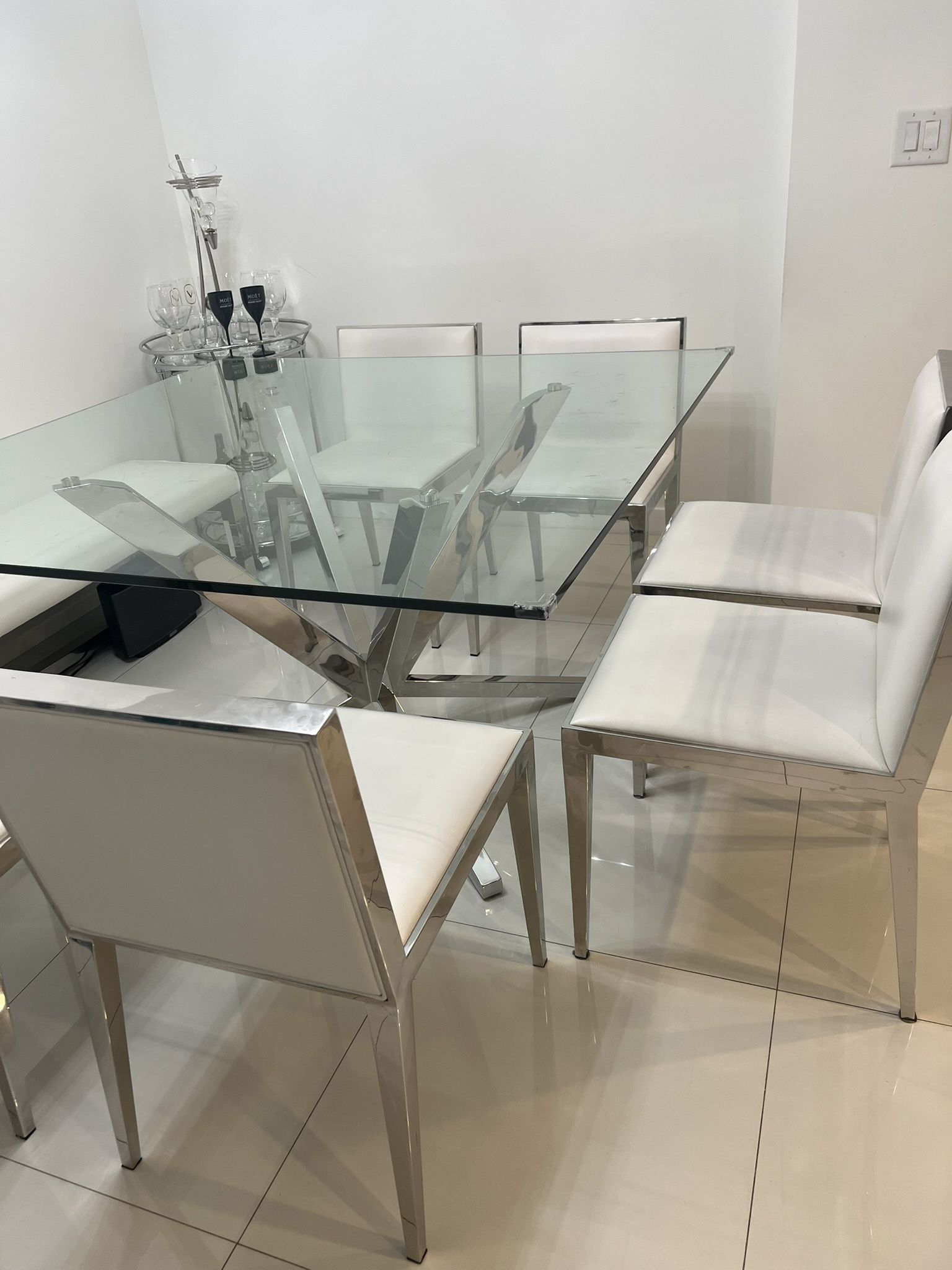 Dining Table And  6 Chairs