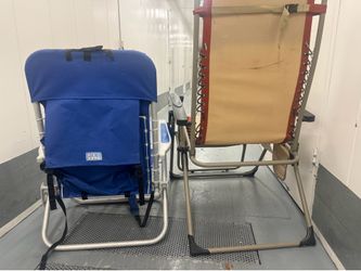 2 BEACH LAWN Chairs — Fully Working & Great Condition ⛱️