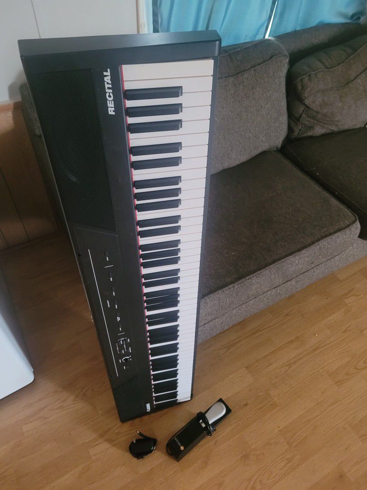 88 Key Electric Piano Alesis
