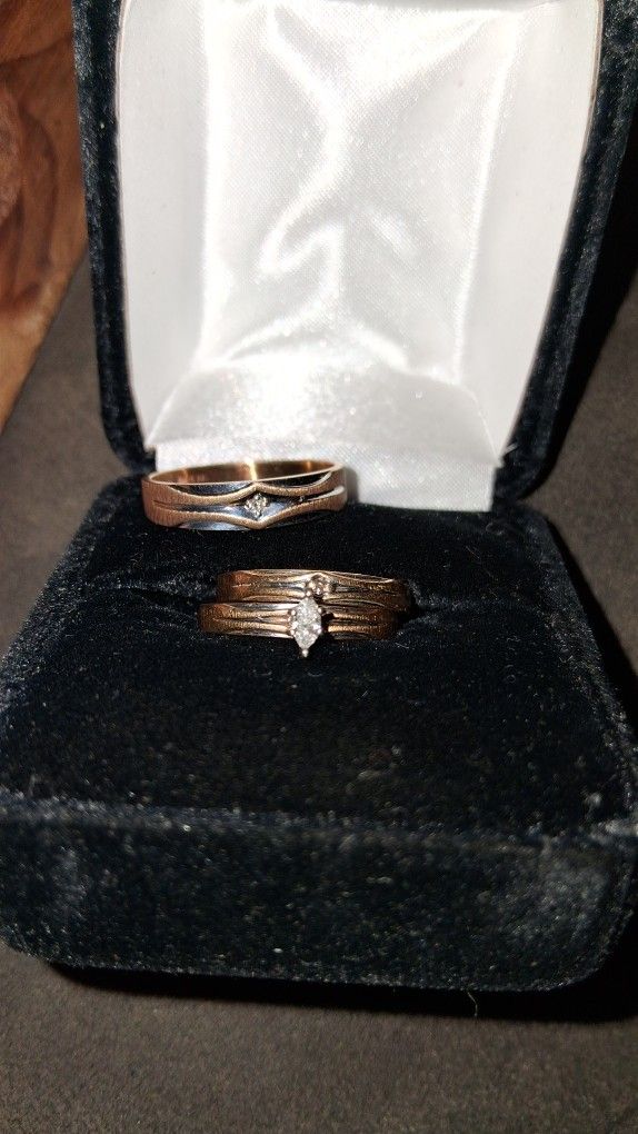 10 k Gold Couples Wedding Set