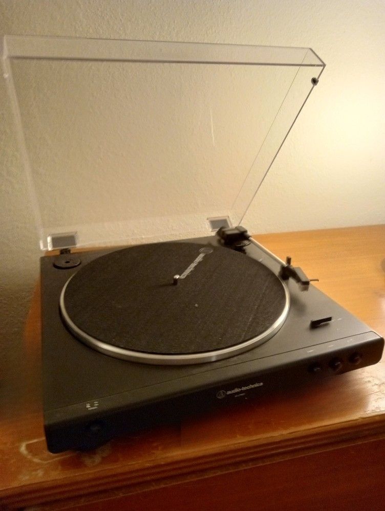 Audio-Technica AT-LP60X Turntable/Record Player