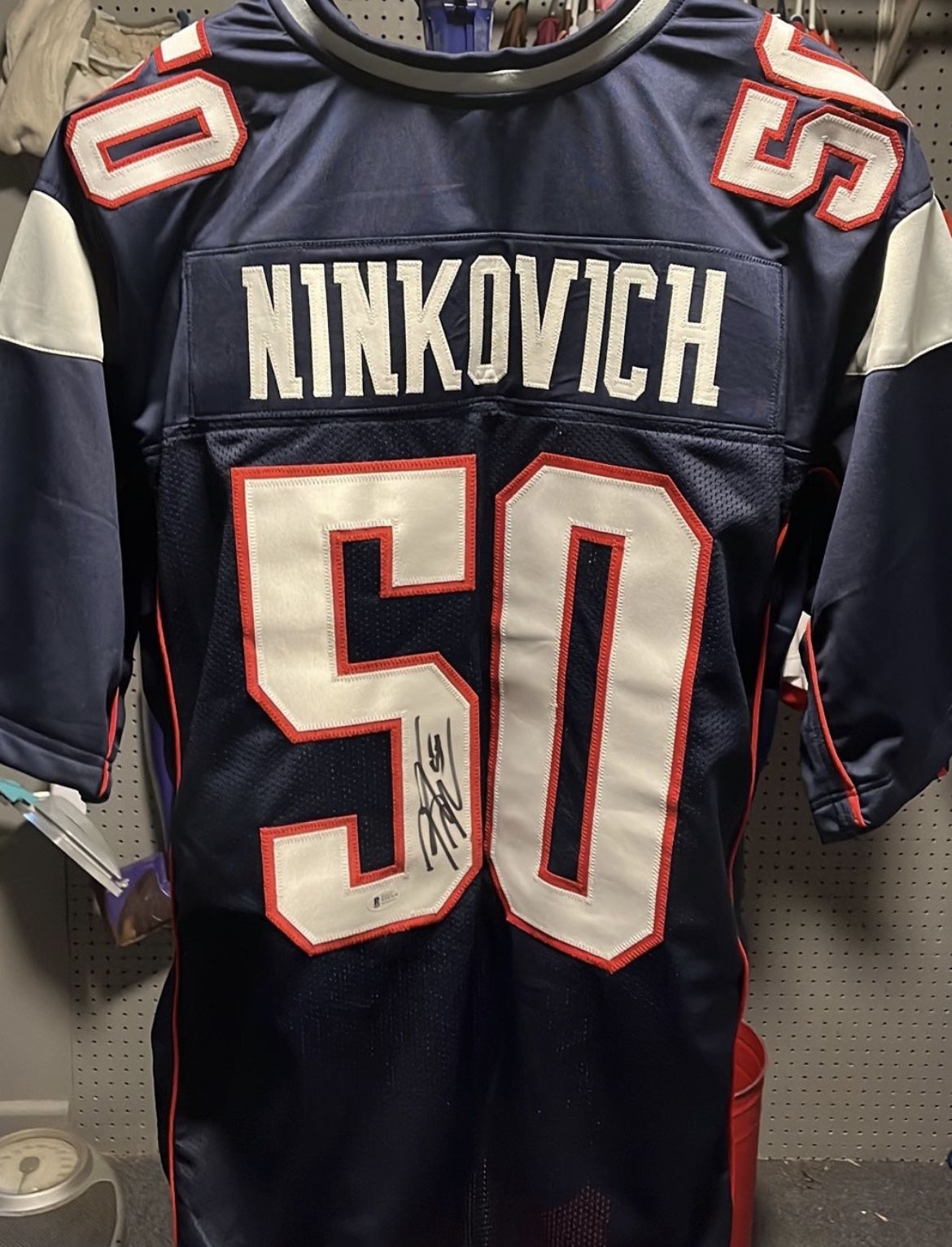 Signed XL jersey By Rob Ninkovich Of The New England Patriots With Beckett Sticker!