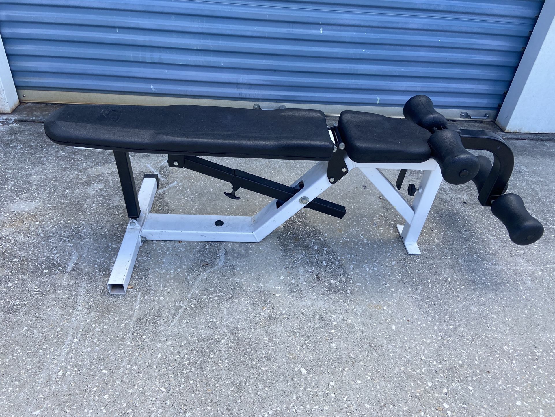 Northern Lights Adjustable Weight Bench