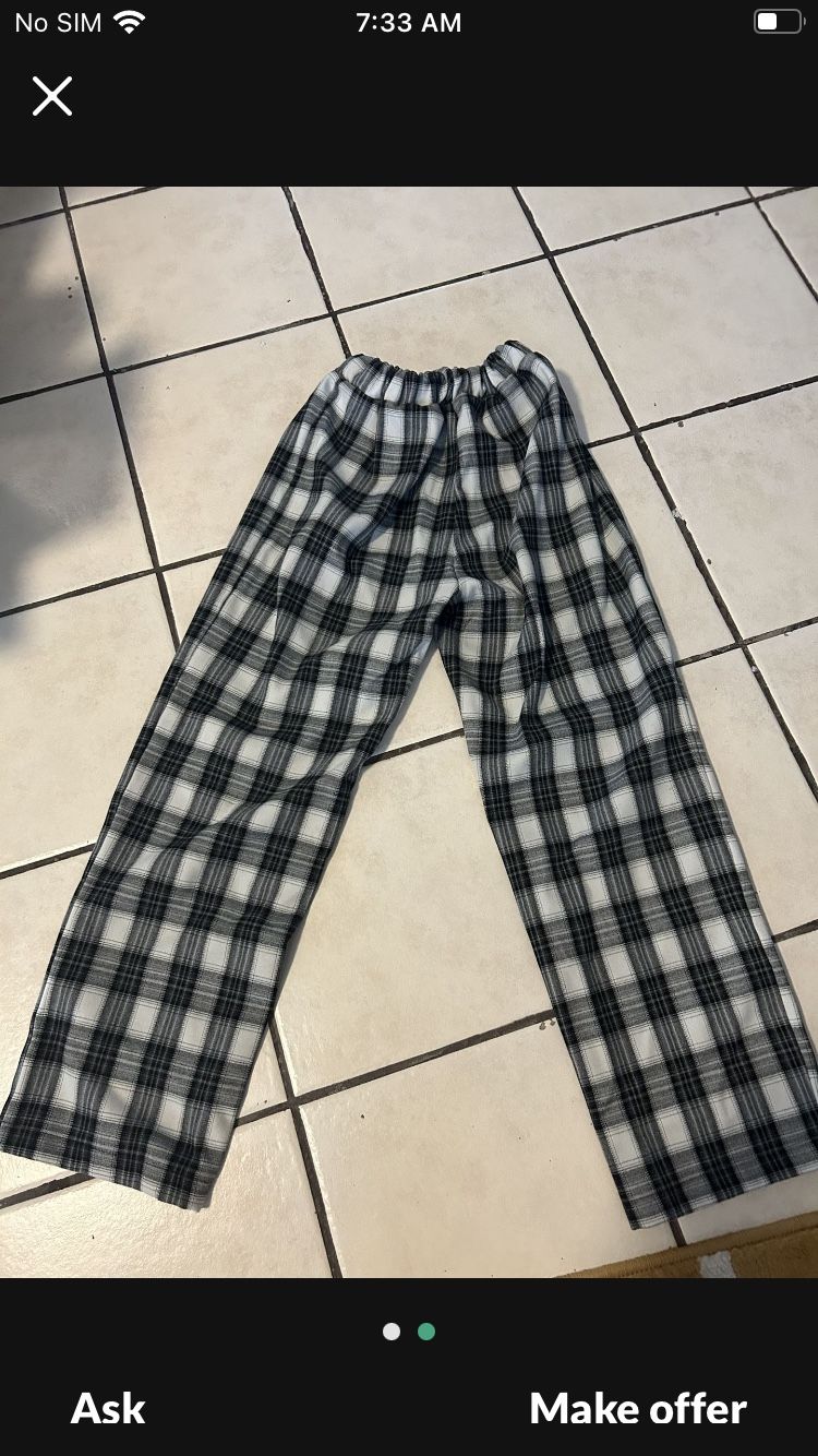 check pattern pants