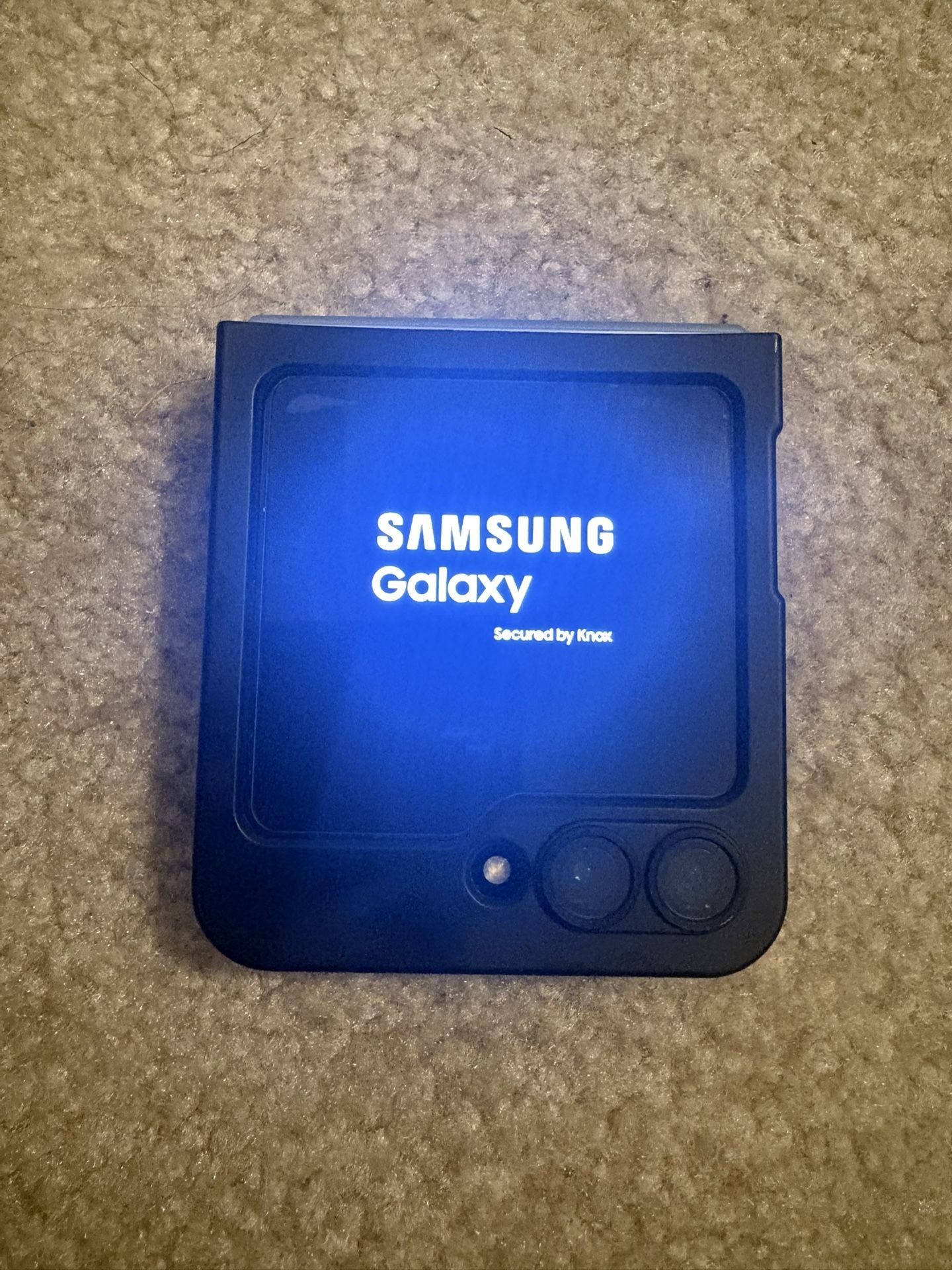 Samsung Z Flip 6 (Unlocked)