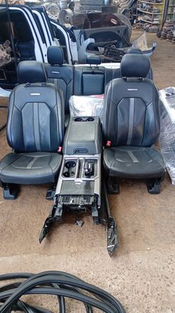 F150 platinum seats