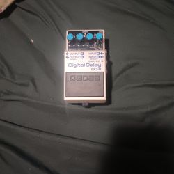 Boss DD-8 Delay Pedal 