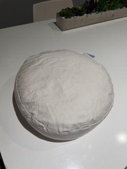 Round White Pillow Insert Cushion new