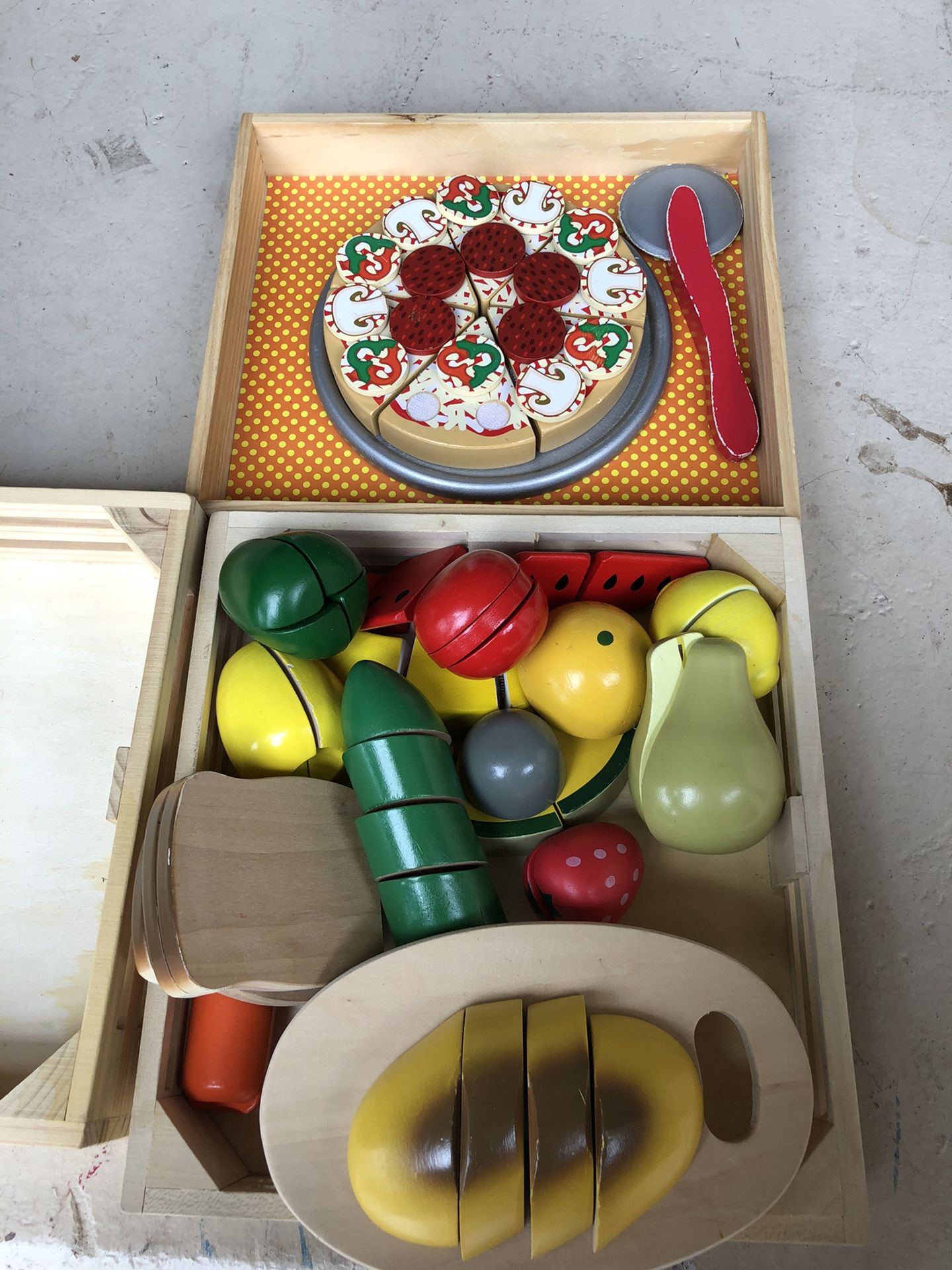 Mellissa and Doug wooden food