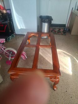 Free table frame. No glasses.